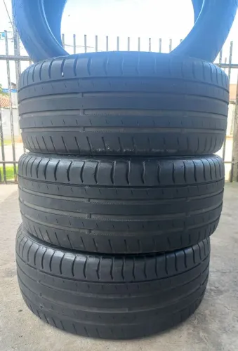 Pneus 215/45zr17