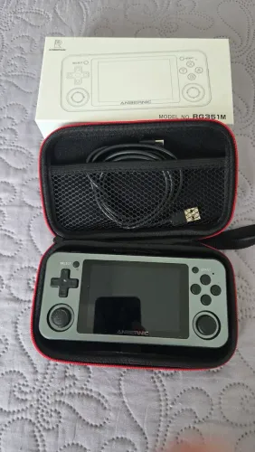 Console retrô Ambernic RG351M