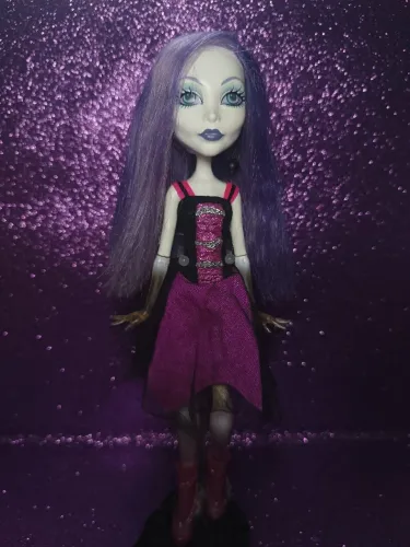 Boneca Vênus McFlytrap Ghouls Spirit - Monster High 