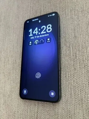 Troco s23 256gb impecável mais um iphone xr impecável todo original por iphone 13 pro 14p