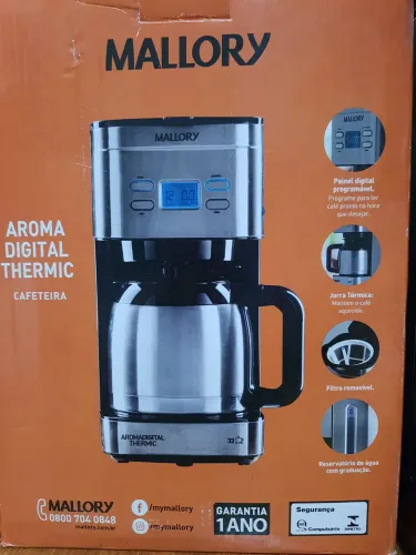 Cafeteira malory 220v 800w R$ 220,00