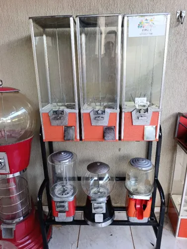 Vending machine bolinhas pula pula 