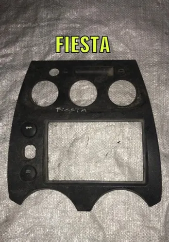 Moldura de rádio fiesta 