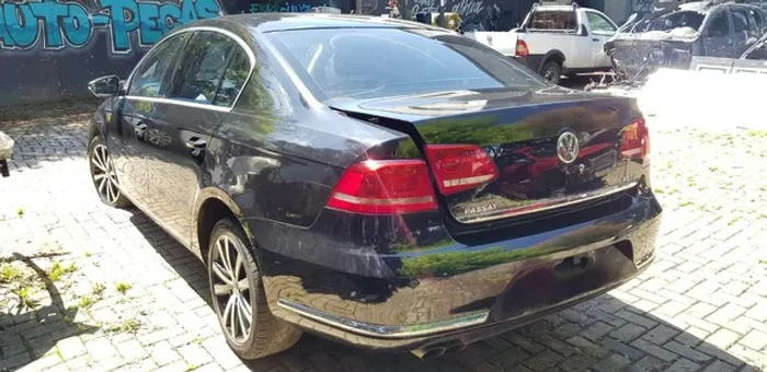 Sucata Volkswagen passat 2012 tsi - retirada de peças