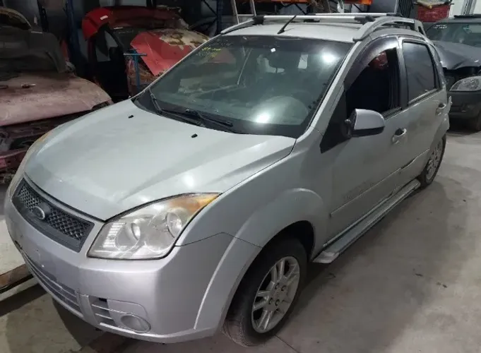 Sucata Peças Ford Fiesta 1.0 zetec rocan completo de tudo impecável