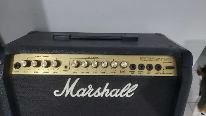 Amplificador MArshal 8040