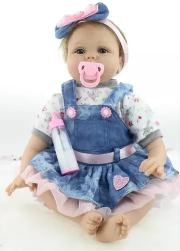 Boneca Bebê Reborn Menina Realista, com chupeta e mamadeira