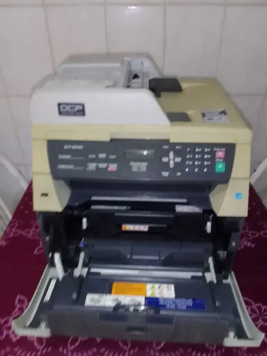 Multifuncional Brother DCP 8070D