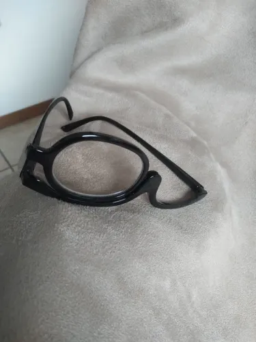 Óculos para maquiar