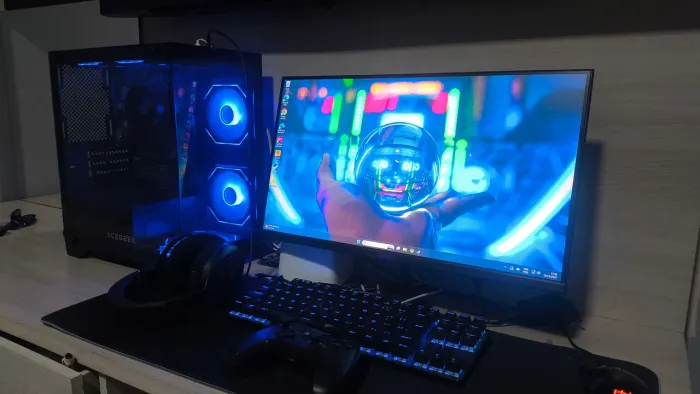 PC Gamer - Ryzen 7 5700G - 32gb - Vega 7