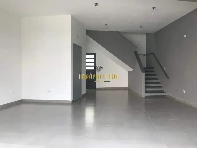 Salão Comercial novo com mezanino para Aluguel com excelente localização no Centro de Suza