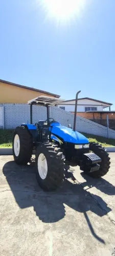 TRATOR USADO, NEW HOLLAND, MODELO TL100 - ANO 1999