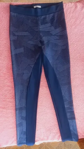  Legging  da marca NAMINE com Detalhes em alto relevo - Adulto