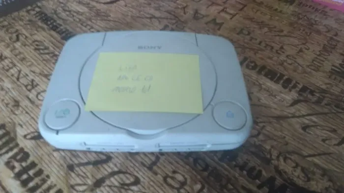 Video Game Playstation 1 slin