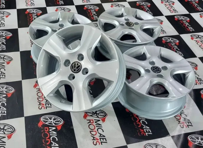 Jogo de rodas aro 15 Volkswagen Gol parati Saveiro 4x100 Originais Zeradas 