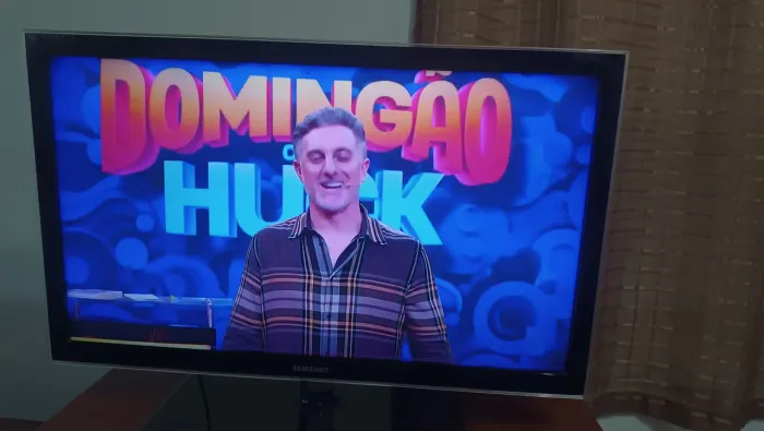 Imagem tremida: TV LED 32 Samsung Full HD (Bangu)