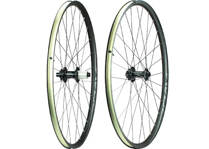 RODAS BOOST TUBELESS 15X110 12X148 HG11 BRAVE