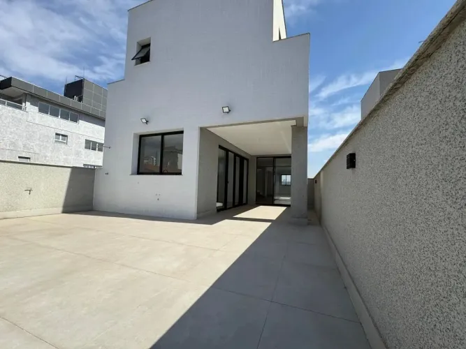Imóvel para venda possui 264 metros quadrados com 4 quartos em Liberdade - Belo Horizonte