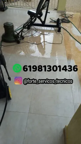 Limpeza pos obra e clareamento de pisos