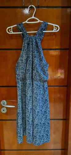 Vestido azul aquamar