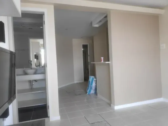 SALA E QUARTO COM SERVICOS, LUXO, BEM LOCALIZADO FLAMENGO RJ