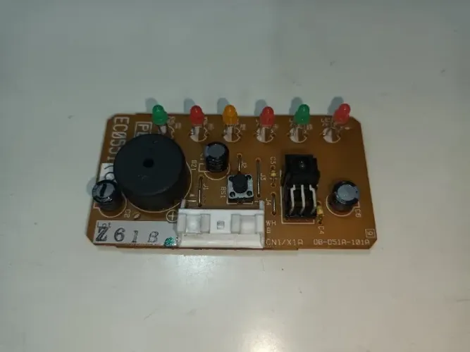 Placa para Evaporadora - Daikin ( EC0551(C) )