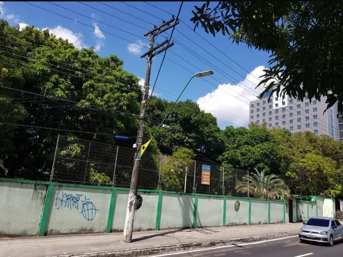 TERRENO 5.000M2   AV.DARCY VARGAS,  TERRENO 6.000M2 AV. TORQUATO TAPAJOS,  MANAUS-AM. 