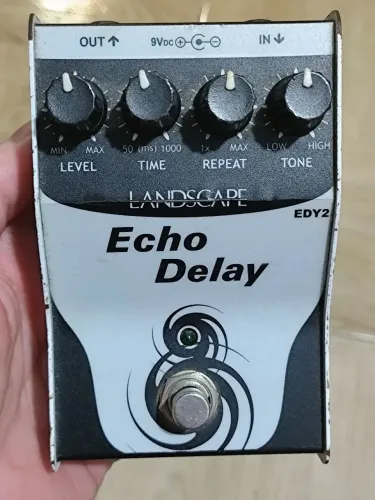 Pedal Echo Delay Landscape