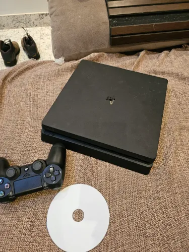 Ps4 slim na 12.00 da desbloqupasso cartao 
