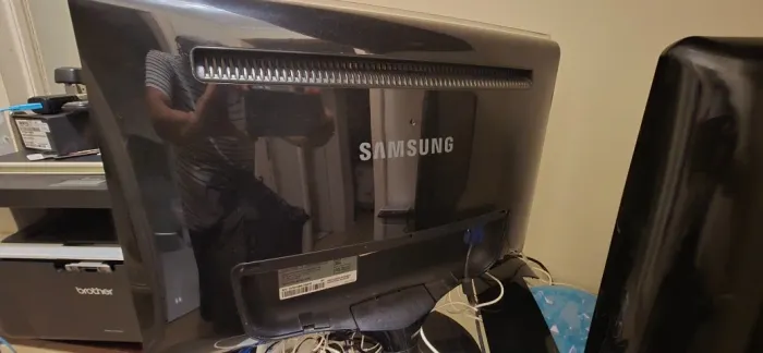 Vendo 02 monitores 22" SAMSUNG! 