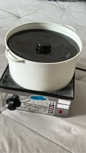 Aquecedor Profissional de Toalha para Barba Mega Bell