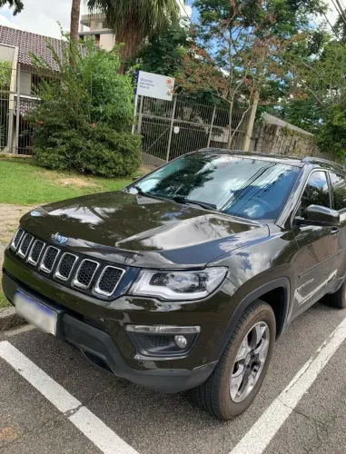 Jeep Compass longitude 4x4 diesel