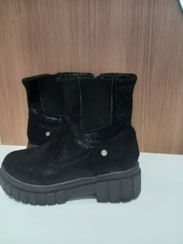 Bota Infantil Preta com Glitter
