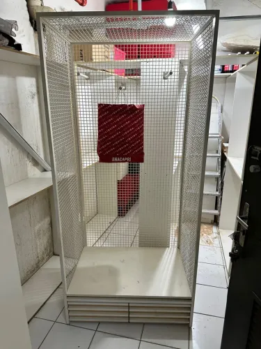 Expositor de Loja com 2 gavetas 