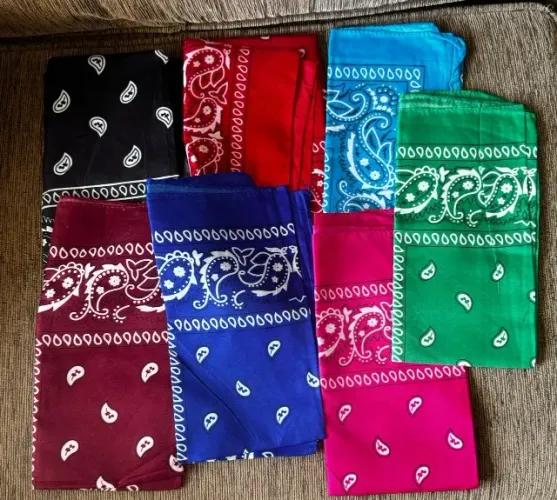 Bandana Kit Com 7 Diversas Cores - Excelente Estado