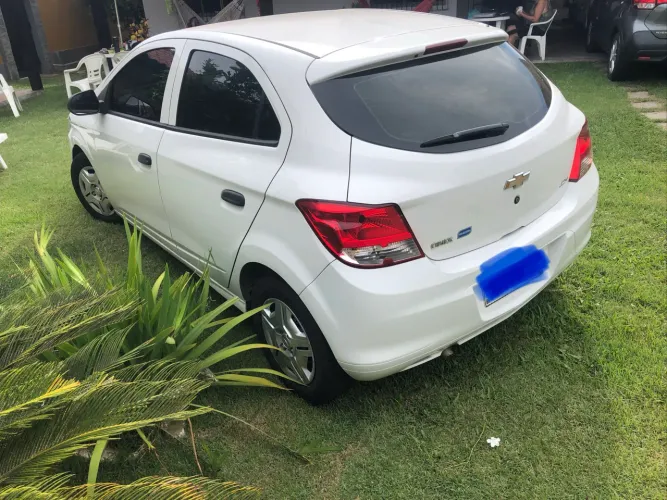 Chevrolet Onix JOY Hatch 1.0 8V Flex Mec. 4P 2018