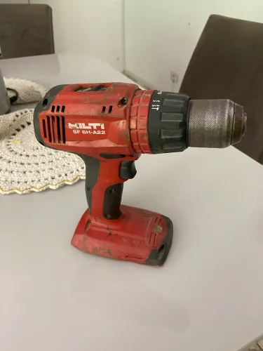 Hilti parafusadeira e furadeira de impacto 