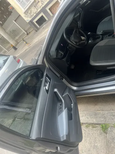 Volkswagen Nivus Highline 1.0 200 TSI Flex AUT 2021