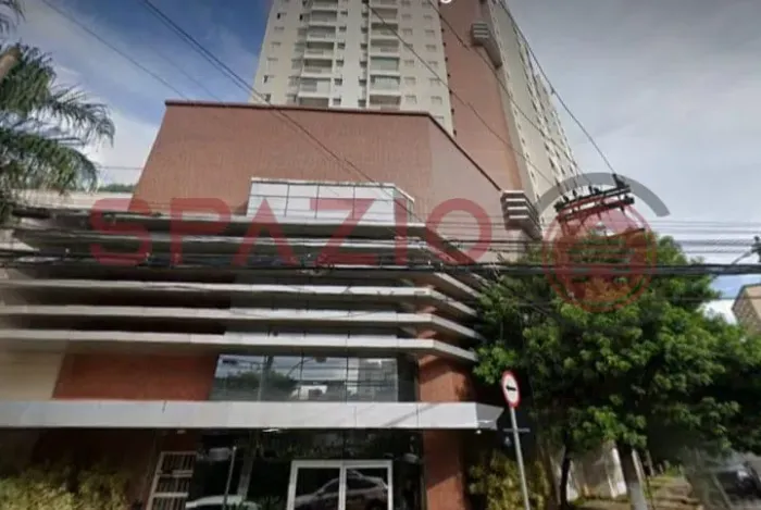 Cambuí, Campinas  Apartamento à Venda com 2 Dormitórios, Suíte e Varanda