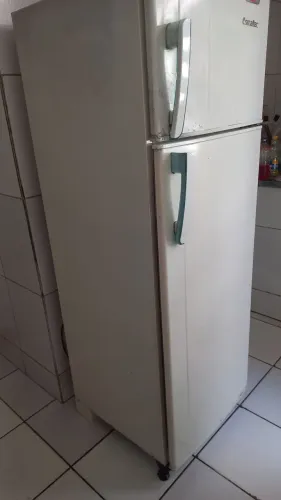 Geladeira Esmaltec Usada