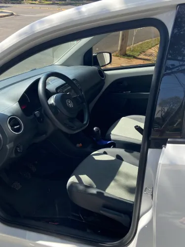 Volkswagen Up! Take 1.0 Total Flex 12V 5P 2017