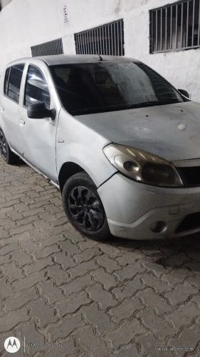 Imagem de Renault Sandero Expression Hi-flex 1.0 16V 5P 2011