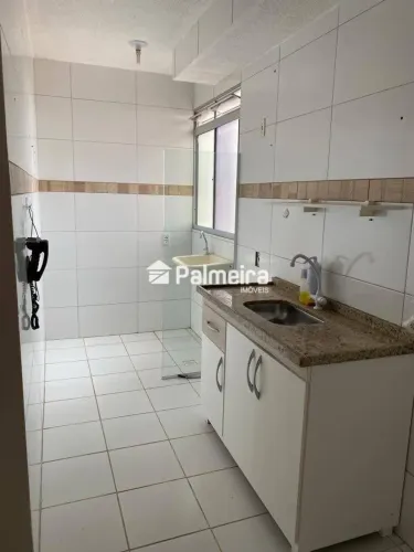 Vendo apartamento no Condomínio Viena - Camaçari 