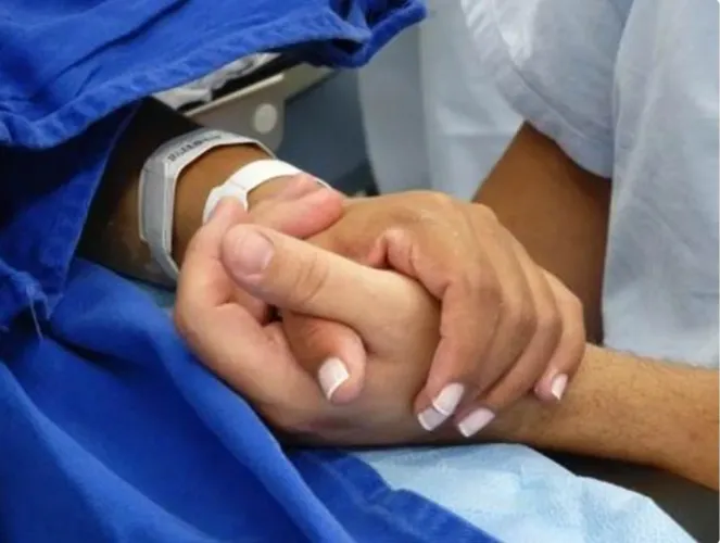 Acompanhante hospitalar 