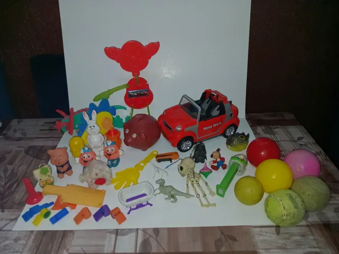 Lote de brinquedos variados