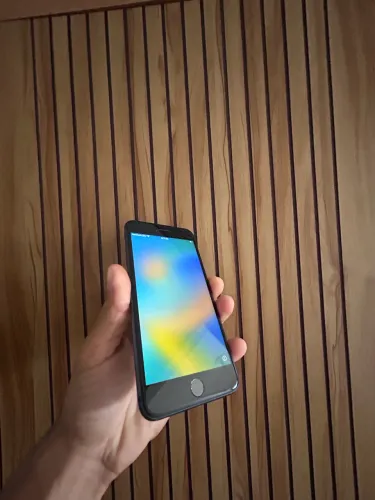 iPhone 8 Plus 64 gb com biometria! Saúde da bateria 86%