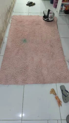 Tapete grande rosa usado 1,5m X 2m