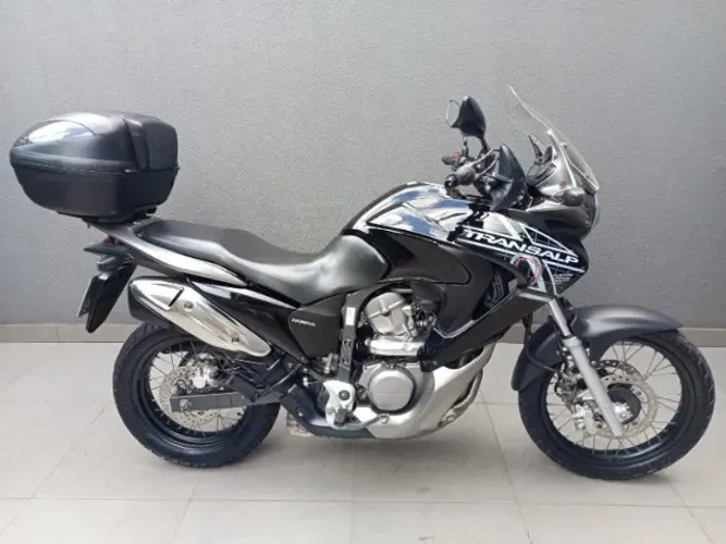 XL TRANSZALP 700cc ABS
