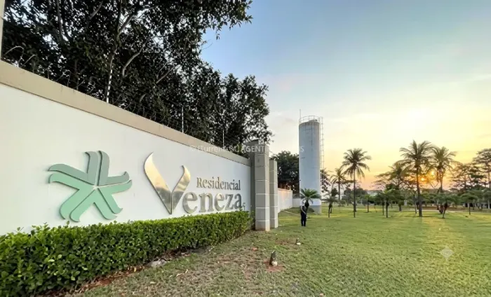 Terreno 250m². Condomínio Veneza em Birigui
