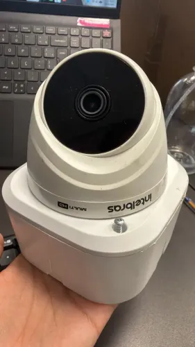 Câmera De Segurança Intelbras Dome Com Suporte